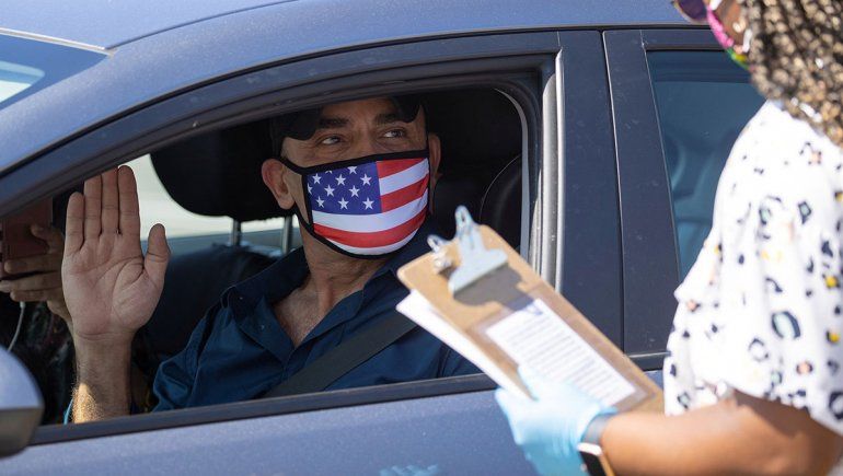 EE.UU. tuvo casi 300.000 contagios en un solo día