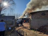 El fuego destruyó una casa en Puente Madera y una familia perdió todo