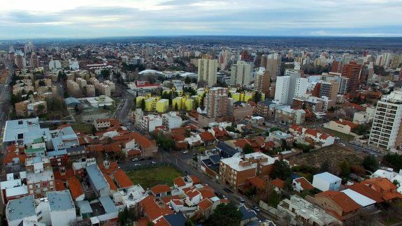 De a poco, algunas zonas de Neuquén comenzaron a crecer en altura.