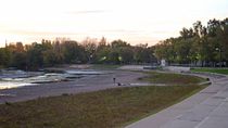 Así está el brazo del río Limay en el balneario Albino Cotro. Así está el brazo del río Limay en el balneario Albino Cotro.
