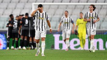 El lamento de Ronaldo por la eliminación. El lamento de Ronaldo por la eliminación.