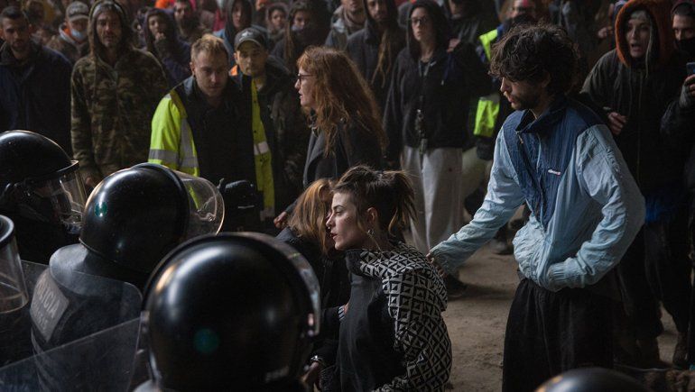 Polémica por fiesta rave en Barcelona sin cuidados