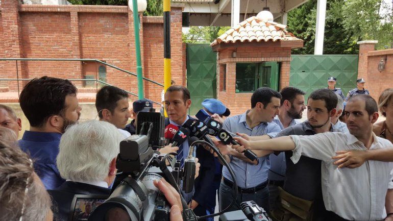 Luego del encuentro con Macri, Gutiérrez aseguró que son tiempos de trabajar codo a codo por el interés de la Patria