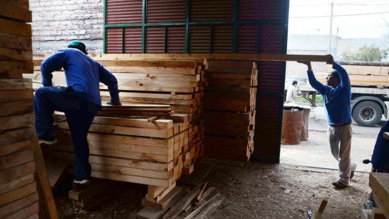 El Gobierno amplió el listado de actividades exceptuadas de la cuarentena