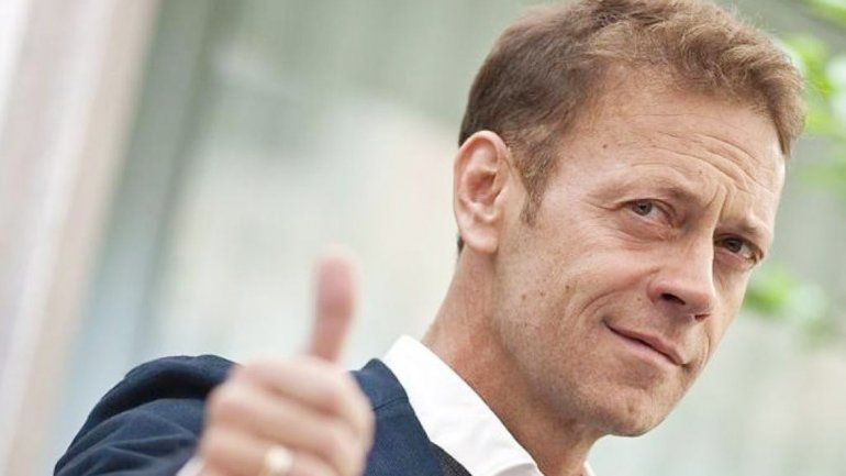 Rocco Siffredi planteó una idea original a las autoridades de su país.