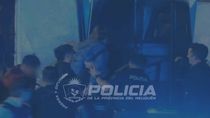 La pareja fue detenida y puesta a disposición de la justicia. La pareja fue detenida y puesta a disposición de la justicia.