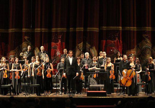 La Orquesta Sinfónica de Neuquén se lució en el Colón