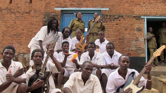 Conocé al grupo de presos africanos nominado al Grammy