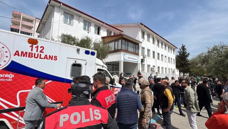 Otro tiroteo dejó cuatro muertos en una escuela de Turquía y hay 20 heridos