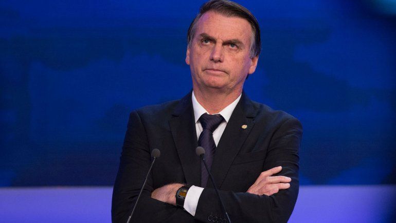 Jair Bolsonaro amenaza con irse de la OMS
