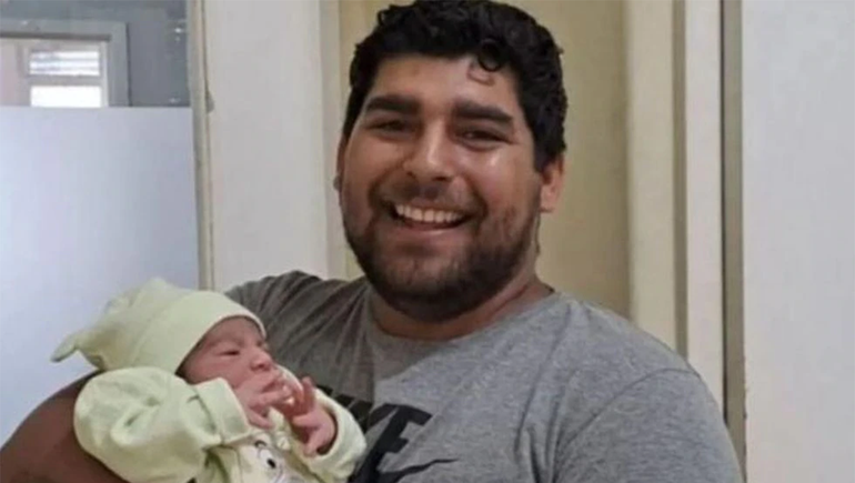 Tuvo a su hijo en plena final del Mundial: le puso Lionel Ángel