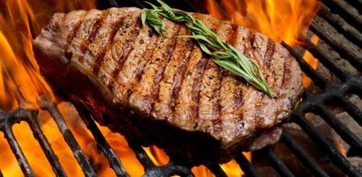 Según el INDEC, los precios de los distintos cortes de carne, principalmente el asado, siguen en caída libre. Según el INDEC, los precios de los distintos cortes de carne, principalmente el asado, siguen en caída libre.