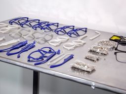 La fundación integra en un mismo circuito reciclaje, producción y acceso a la salud, aplicando el concepto de economía circular. Foto: Gentileza.