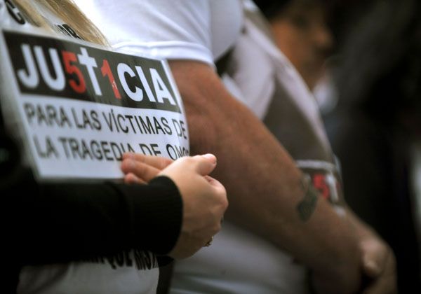Familiares de las víctimas de la tragedia de Once realizan homenaje