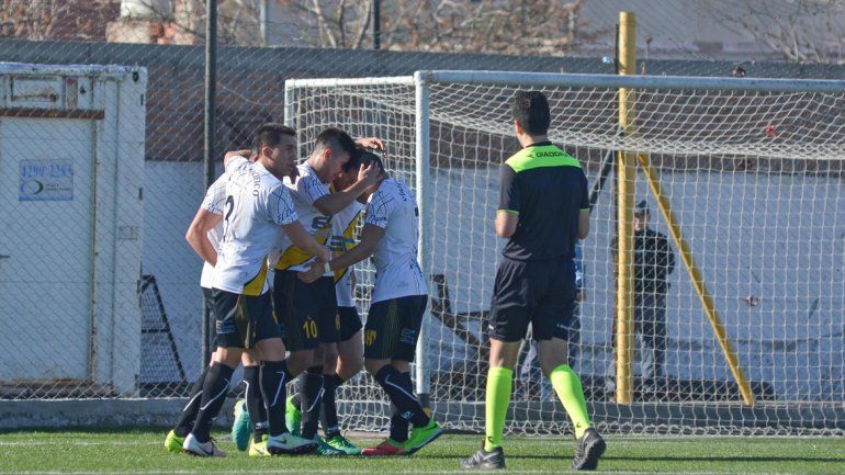 Pacífico sacó siete de los ocho puntos que tiene