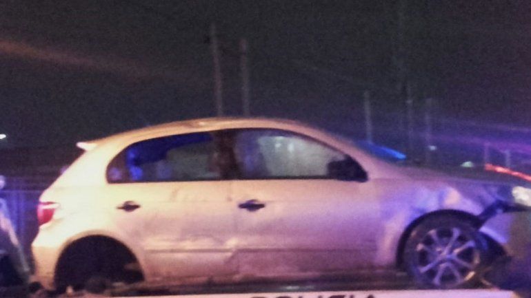 Policía borracho al volante volcó y se negó al alcotest