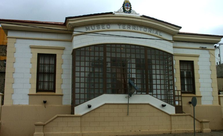 La sede principal del Museo del Fin del Mundo, en Ushuaia, Tierra del Fuego. La sede principal del Museo del Fin del Mundo, en Ushuaia, Tierra del Fuego.