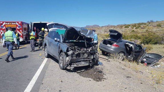 Cinco personas heridas en un choque frontal sobre la Ruta 237