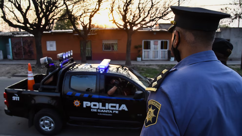 La violencia no para de crecer en Rosario donde, según el informe del Observatorio de Seguridad Pública hasta el mes de marzo de 2025 fueron 37 los homicidios. La violencia no para de crecer en Rosario donde, según el informe del Observatorio de Seguridad Pública hasta el mes de marzo de 2025 fueron 37 los homicidios.