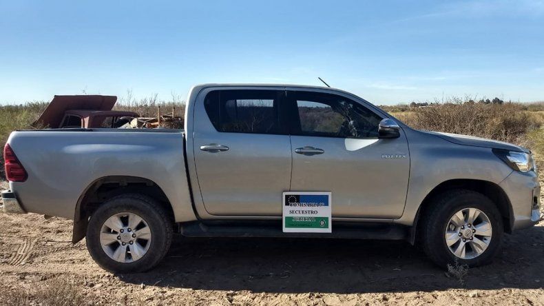 Le robaron la camioneta y la hallaron cerca de la Ruta 151