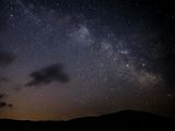 El cielo de abril tendrá una espectacular lluvia de estrellas: cuándo y dónde verla