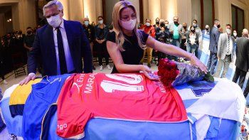 alberto fernandez: un hombre comprometido con los humildes alberto fernandez: un hombre comprometido con los humildes