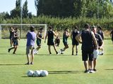 Cipolletti entrena en diferentes predios, algo que está lejos de lo ideal para un equipo profesional. Fotos: Antonio Spagnuolo
