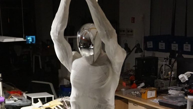 El robot humanoide hecho con músculos y huesos El robot humanoide hecho con músculos y huesos