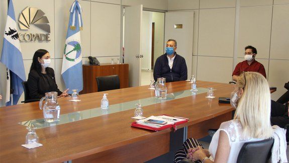 Convocan a organizaciones para el plan de vacunación