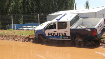 La calle colectora en la Ruta 7. La calle colectora en la Ruta 7.