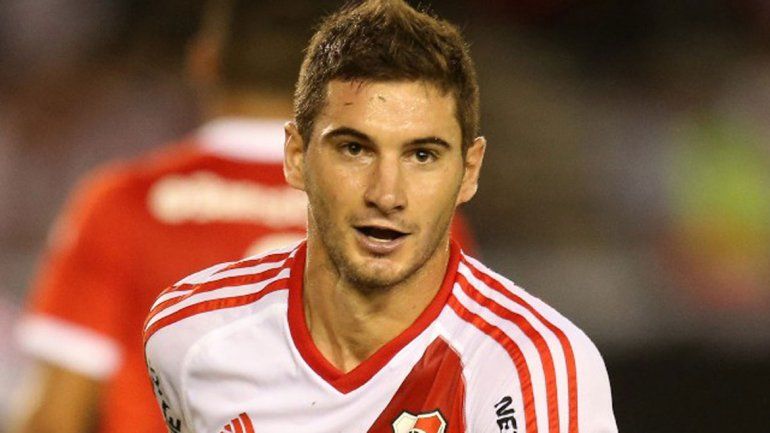 Alario será titular en el conjunto de Marcelo Gallardo.
