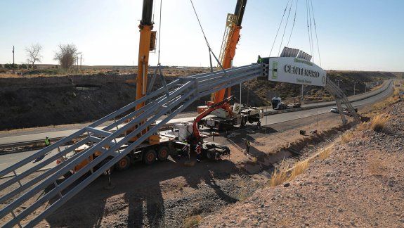 ¿fin del gualicho?: haran otro intento de colgar el arco