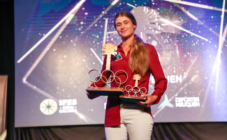 María Cabanillas ganó el máximo galardón en 2021 y está ternada este año en su disciplina