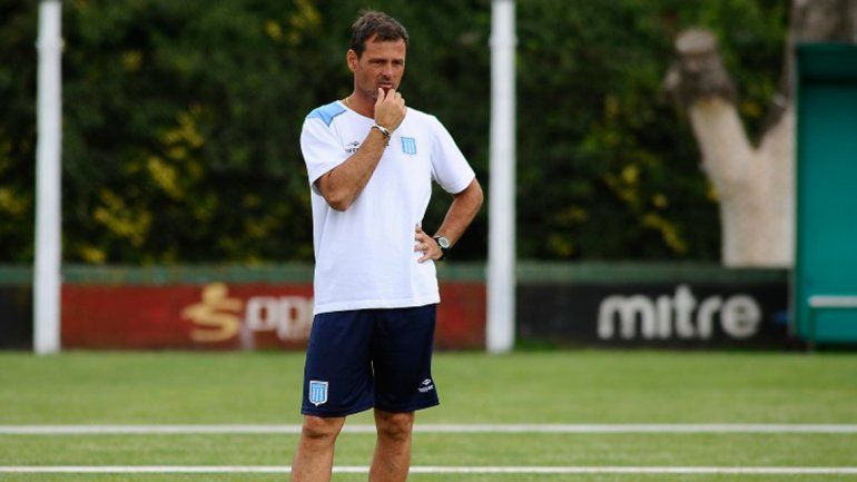 La Academia enfrenta mañana a Mitre de Santiago del Estero.