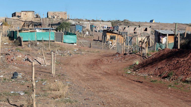 El cupo de garrafas gratuitas fue corto en Centenario