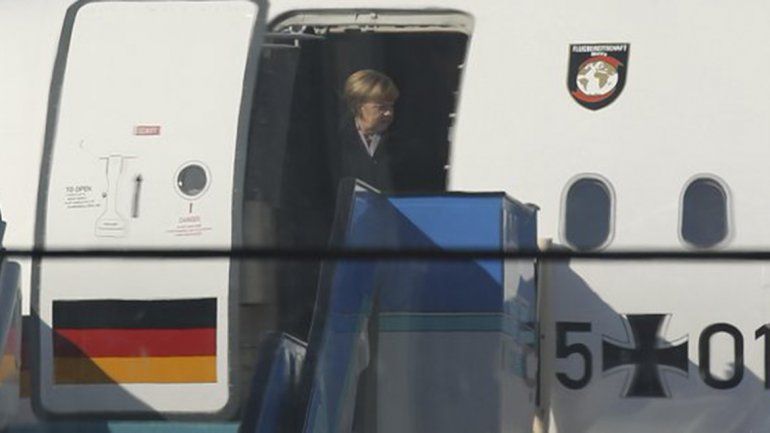 El avión de Merkel debió regresar por una falla técnica