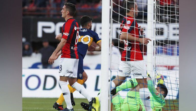 Boca le ganó al Ciclón y se adueñó de la punta del campeonato