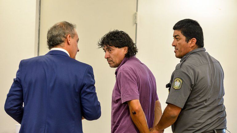 Domiciliaria para el taxista que mató a un conductor