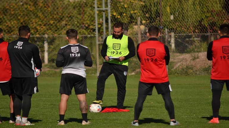 Germán Alecha al frente del plantel
