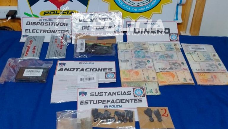 Desbarataron otro kiosco narco y demoraron a tres personas