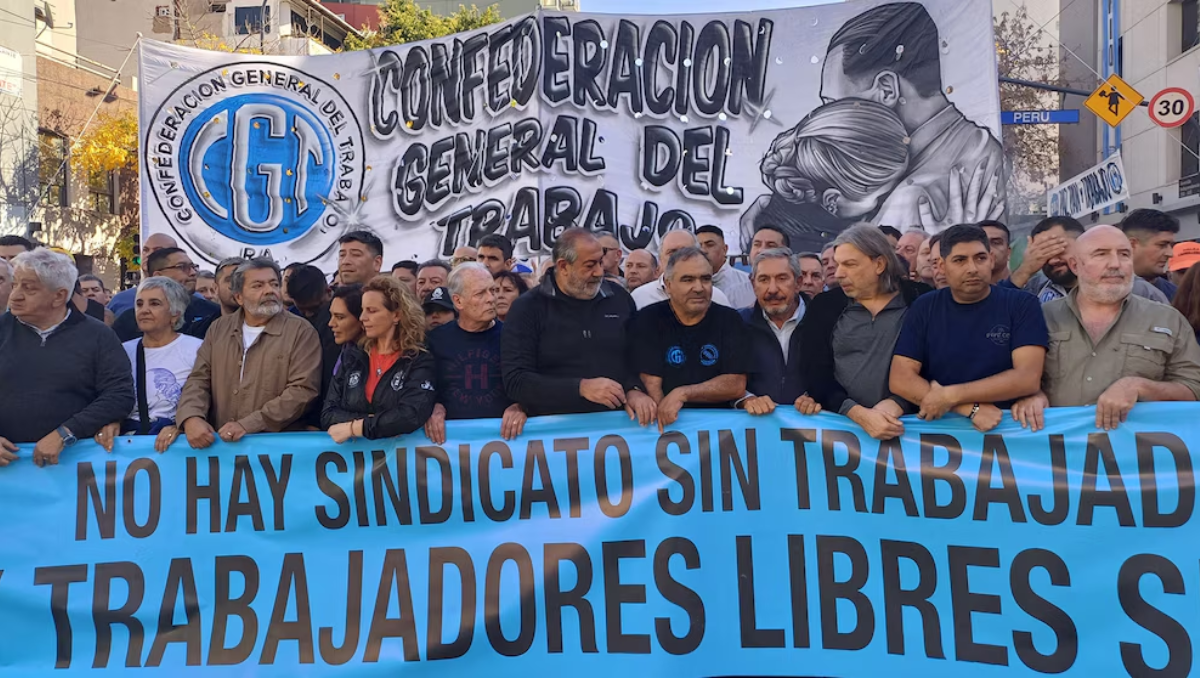 La CGT se prepara para un paro de 24 horas contra la reforma laboral