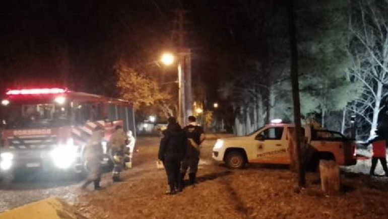 Lo buscaban desesperados en un canal y estaba en su casa