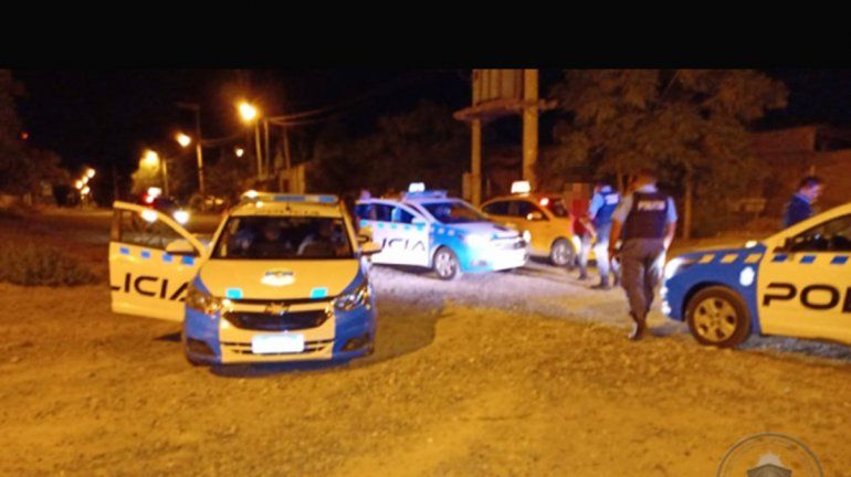 Accionó el botón antipánico porque la pasajera se negó a pagarle