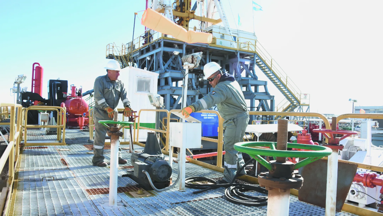 El petróleo neuquino explica casi todo el crecimiento minero nacional