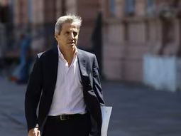 sin un plan de estabilizacion, se profundizara el retraso cambiario sin un plan de estabilizacion, se profundizara el retraso cambiario