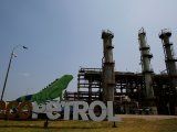 Imagen de archivo de una vista general de la refinería de petróleo de Ecopetrol en Barrancabermeja, Colombia. 1 de marzo, 2017. REUTERS/Jaime Saldarriaga/Archivo