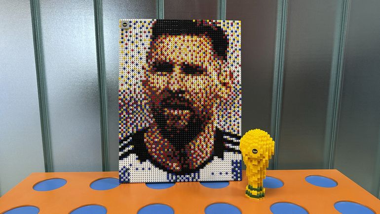 El retrato de Lionel Messi realizado por El Danys González para Juguetes Rasti