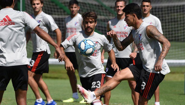 River va por el triunfo ante el Rojo en busca de la final y de confianza