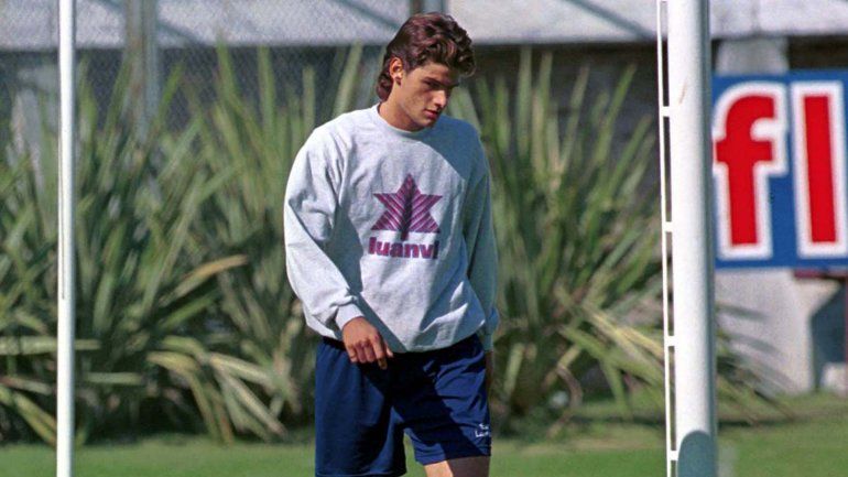 Tras editorial llorona de Vignolo, le recuerdan el suicidio de Saric