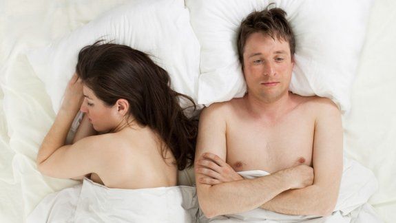 La falta de encuentros íntimos con la pareja disminuye el nivel de hormonas relacionadas con los sentimientos de unión y felicidad.